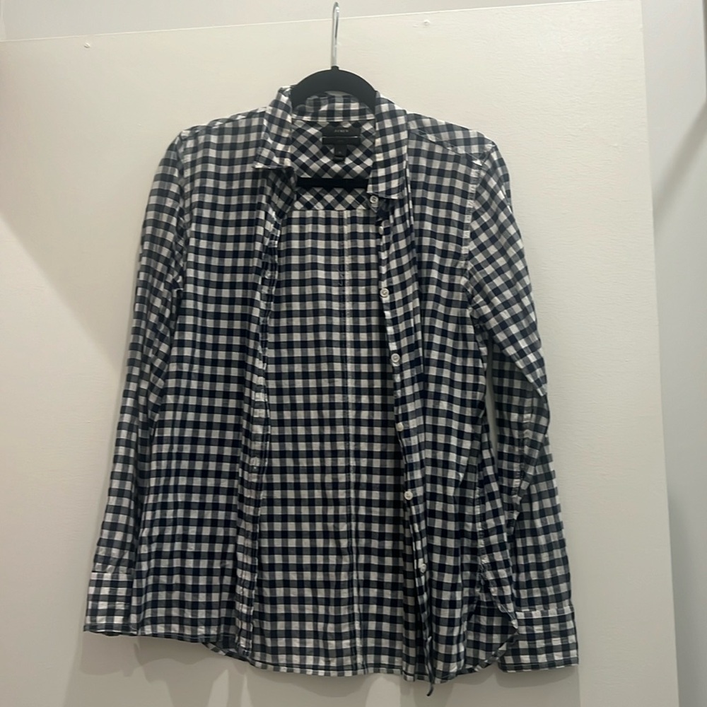 J.Crew Size 6 Gingham Button Down Shirt